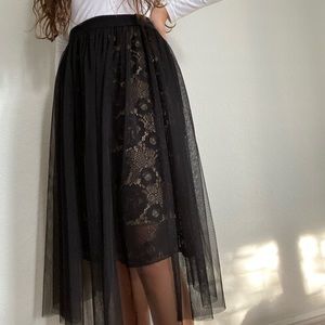 Lace black skirt